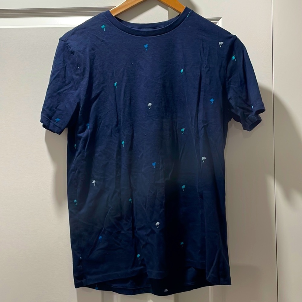 Gap t-shirt